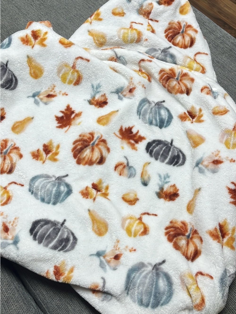Babywearing cover - Cozy Autumn Pumpkin print - White Background